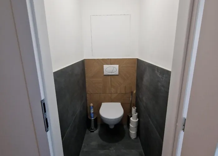 Luxusny Byt, 5 Minut Pesi Do Centra Apartmán